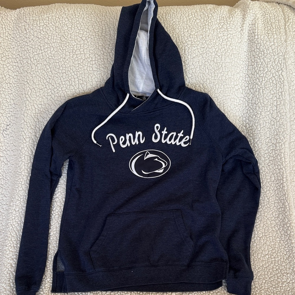 ⭐️Colosseum Navy Blue Penn State Hoodie - Junior size MEDIUM